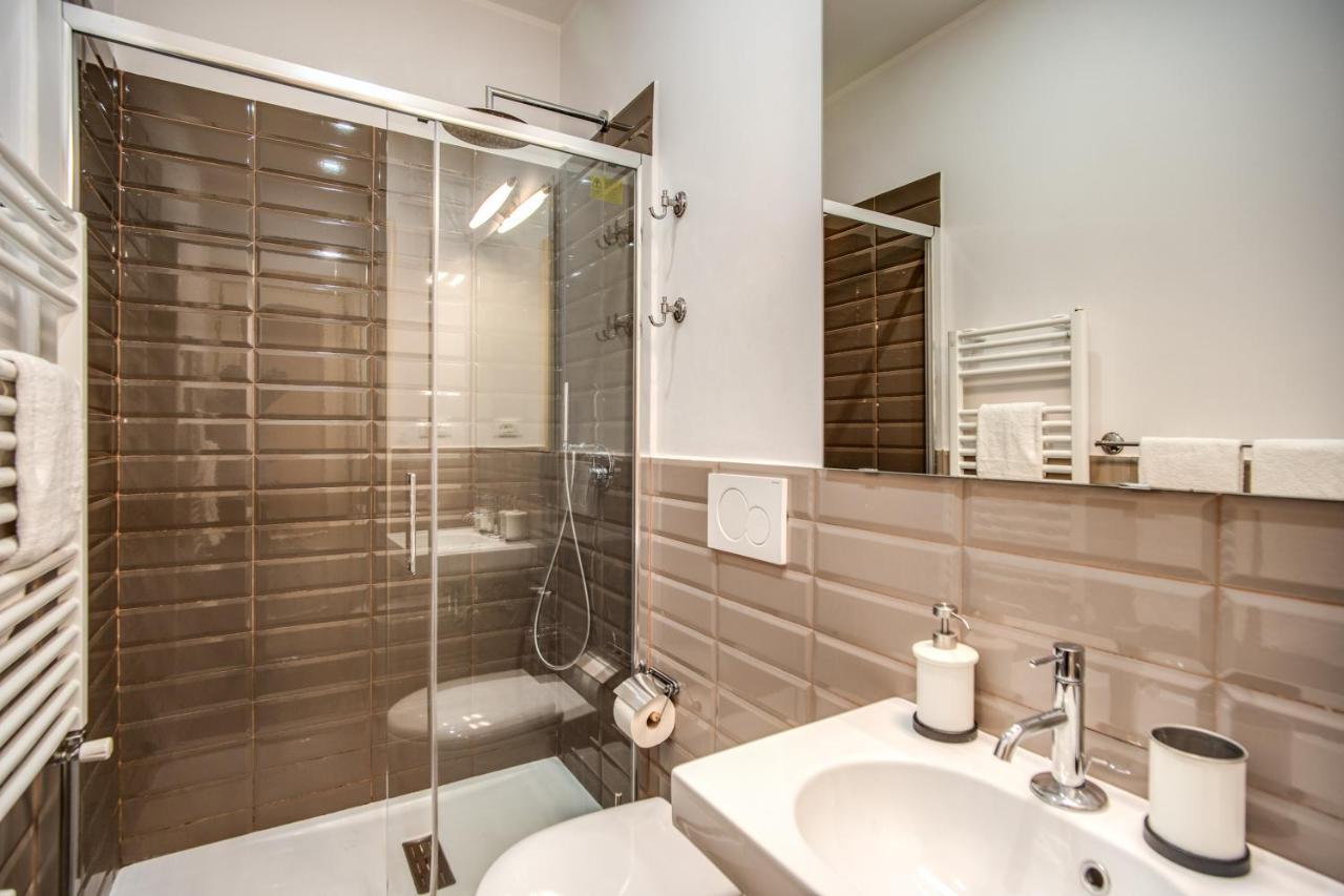 Downtown Srl - Cinque Terre New Liberty Apartman La Spezia Kültér fotó