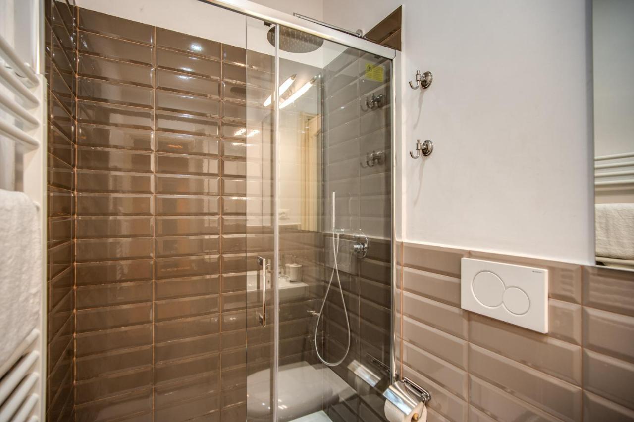 Downtown Srl - Cinque Terre New Liberty Apartman La Spezia Kültér fotó