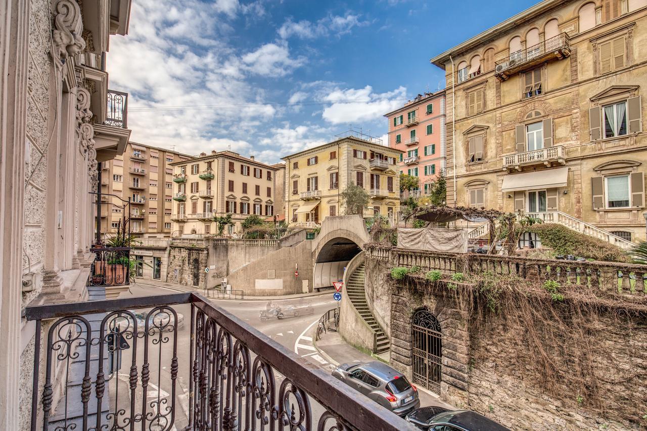 Downtown Srl - Cinque Terre New Liberty Apartman La Spezia Kültér fotó