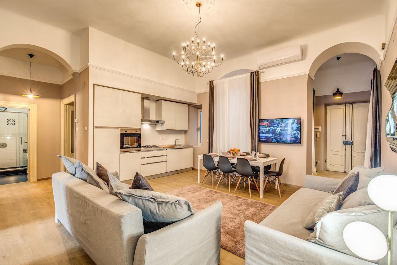 Downtown Srl - Cinque Terre New Liberty Apartman La Spezia Kültér fotó